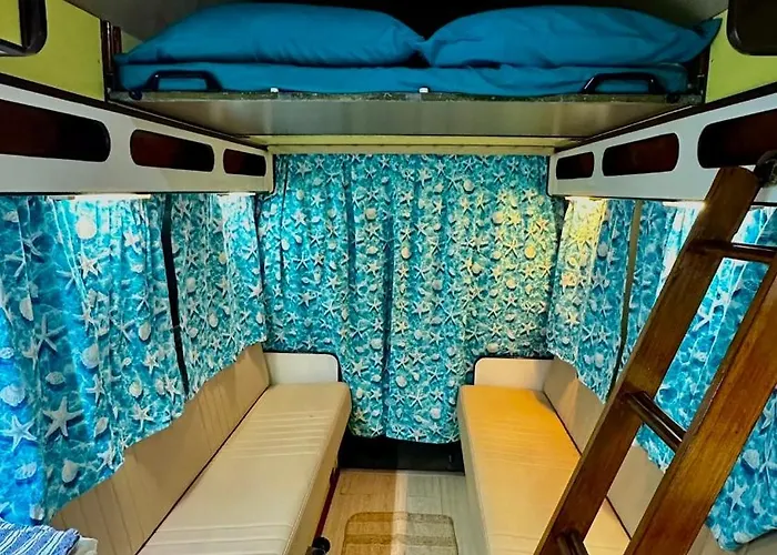 Luxe tent Campervan Sally *